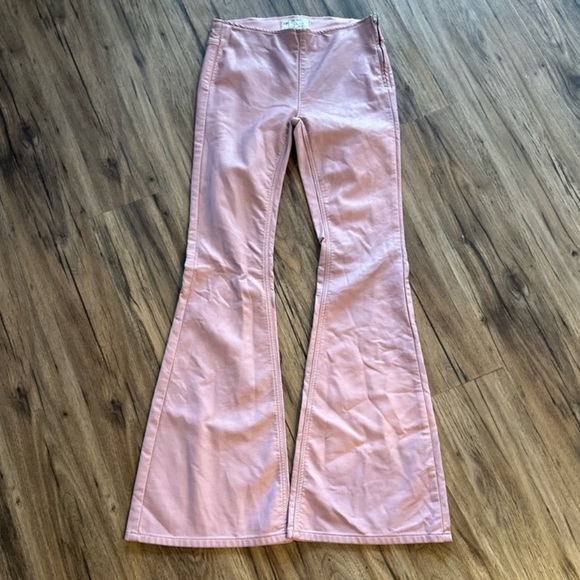 Free People Penny Rose Faux Leather Flares Size W25 - Picture 8 of 13